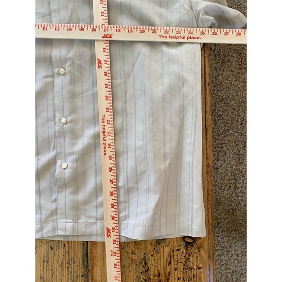 Axist Mens Silk Touch Short Sleeve Button-Up Shirt XXL Beige Striped Rayon - Picture 6 of 6